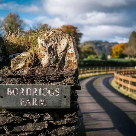 Bordriggs Farm Grade 2 Listed 6 Bedroom, Hot Tub, 13 Guests, 3 Properties Casa vacanze