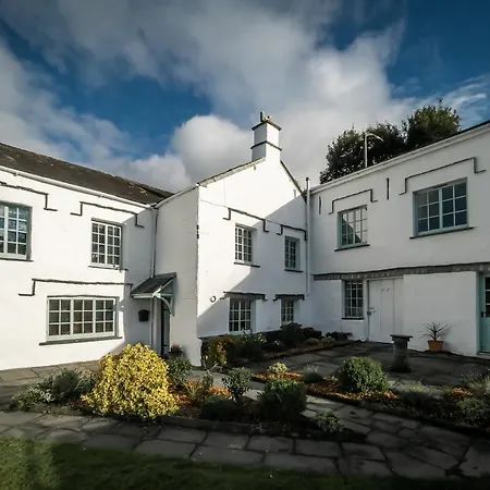 Casa vacanze Bordriggs Farm Grade 2 Listed 6 Bedroom, Hot Tub, 13 Guests, 3 Properties