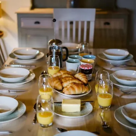 Casa vacanze Bordriggs Farm Grade 2 Listed 6 Bedroom, Hot Tub, 13 Guests, 3 Properties Bowness-on-Windermere